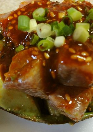 韓国風！マグロとアボカドのココットサラダ-レシピのメイン写真