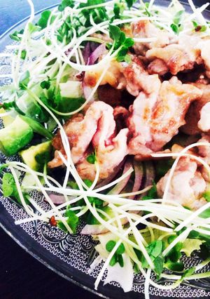 豚こま肉でガッツリサラダ♡-レシピのメイン写真