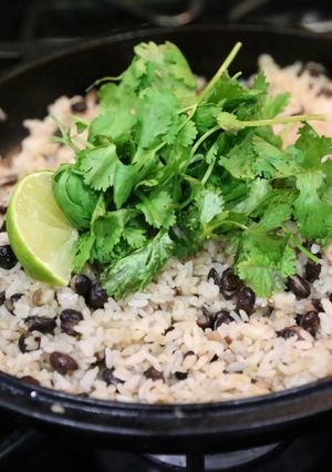 絶品パクチーと黒豆のメキシカンライス-レシピのメイン写真