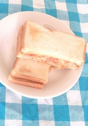 夏ランチにハムトマガチクラブハウスサンド-レシピのメイン写真