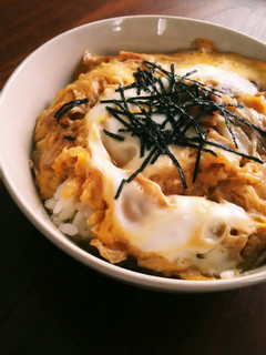 時短!やきとり缶で親子丼(^∇^)-レシピのメイン写真