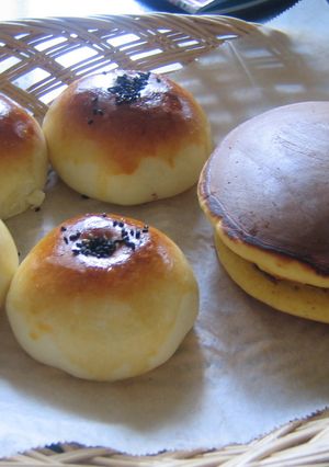 手作り餡であんパン＆どら焼き風♪-レシピのメイン写真