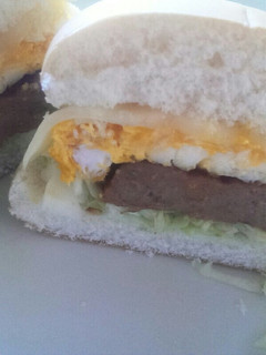照り焼きとたまごのハンバーガー-レシピのメイン写真