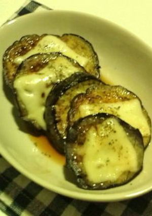さっぱりソースで 米なすのチーズ焼き-レシピのメイン写真
