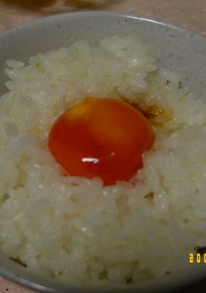 卵黄漬け♡醤油：みりん＝１：1それだけ♡-レシピのメイン写真