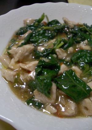 わぁ！タイ風！？鶏胸肉のピリ辛バジル炒め-レシピのメイン写真