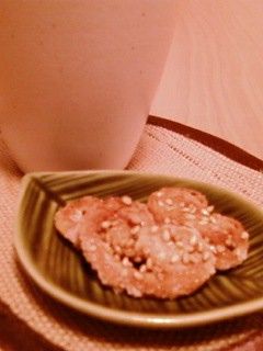 冷凍パイシートで簡単♪ 胡麻さくさくパイ-レシピのメイン写真