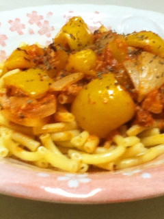 パプリカ入りサバトマトソースパスタ-レシピのメイン写真