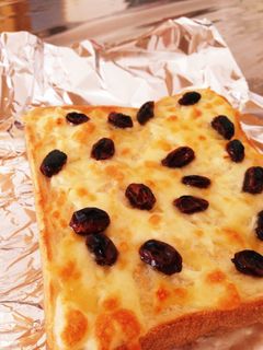 チーズレーズントースト-レシピのメイン写真