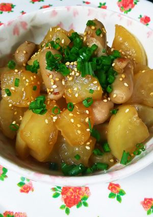 孫が大好きな♪ウインナーと大根の煮物-レシピのメイン写真