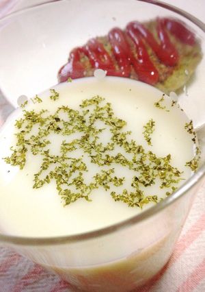 ブロッコリーの芯で作る超簡単！冷製スープ-レシピのメイン写真