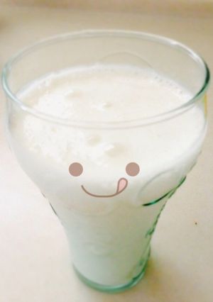 簡単朝ごはん〜バナナミルクジュース♩-レシピのメイン写真