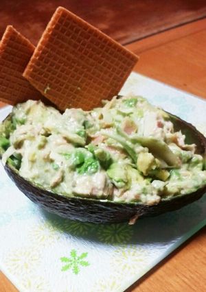 ツナとオニオンのアボカドココット-レシピのメイン写真