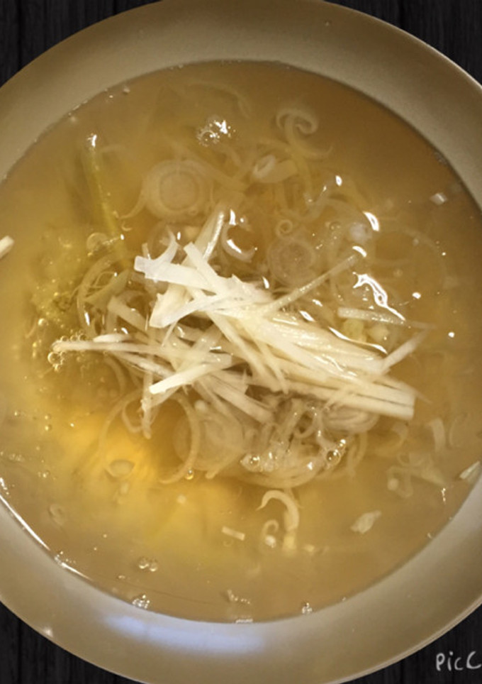 茗荷とおぼろ昆布のお吸い物-レシピのメイン写真