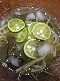 スダチとじゅんさいの冷やしうどん-レシピのメイン写真