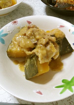 カボチャと豚の胡麻味噌煮-レシピのメイン写真