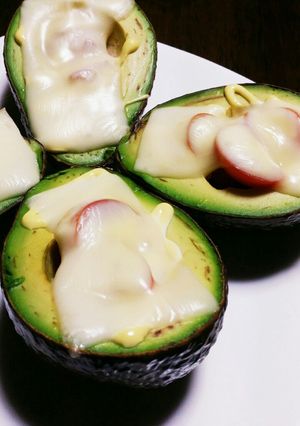 アボカドのトマト＆生ハムココット-レシピのメイン写真