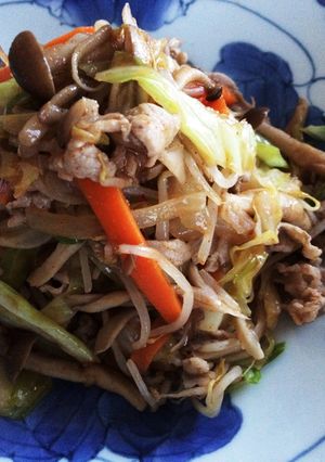 キムチ風味の肉野菜炒め-レシピのメイン写真