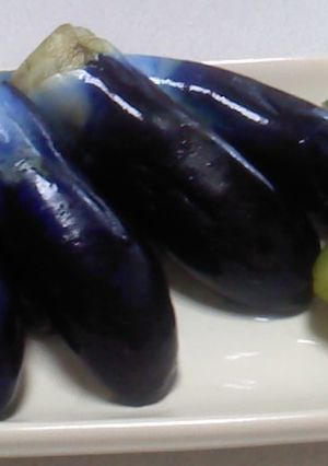紫色の夏の宝石！　びんで漬けるナスの漬物-レシピのメイン写真