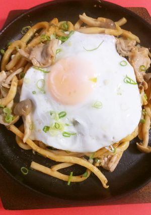 男の!!スタミナホルモンうどん-レシピのメイン写真