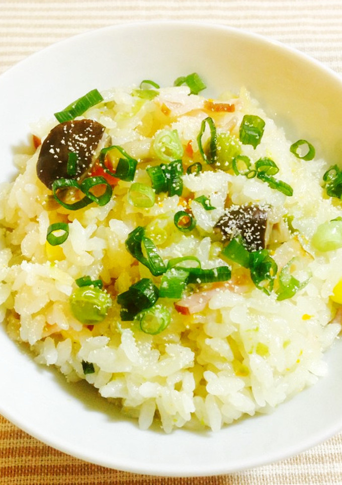 簡単！玉ねぎスープで洋風炊き込み御飯！-レシピのメイン写真