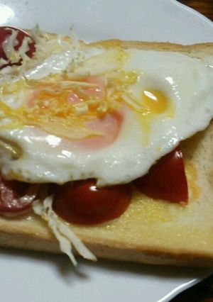 ＊トマトの卵のせパン＊-レシピのメイン写真