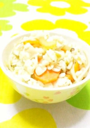 胚芽押麦の炊き込みごはん（鶏セロリなど）-レシピのメイン写真