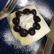 簡単おやつ☆白いブルーベリークレープ⁈