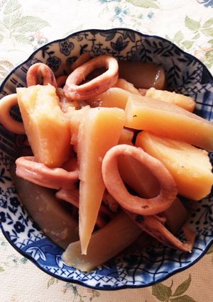 ぽっくぽく!じゃがいもとイカの煮付け-レシピのメイン写真