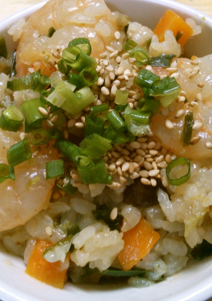 簡単♪海老と野菜の 中華風 炊き込みご飯-レシピのメイン写真