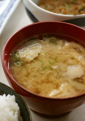きのことじゃが芋のお味噌汁-レシピのメイン写真