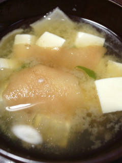 庄内麩と豆腐の味噌汁-レシピのメイン写真