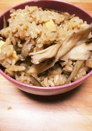 鶏肉とごぼうの炊き込み御飯〜韓国風-レシピのメイン写真