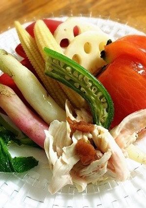 梅肉ドレッシングで食べるボイル野菜サラダ-レシピのメイン写真