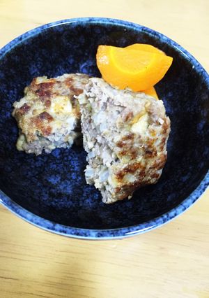 焼き麩で栄養満点ハンバーグ！離乳食にも！-レシピのメイン写真