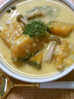 簡単!かぼちゃとしめじの クリームスープ-レシピのメイン写真