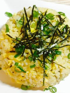 簡単!炊き込みご飯リメイクチャーハン!-レシピのメイン写真