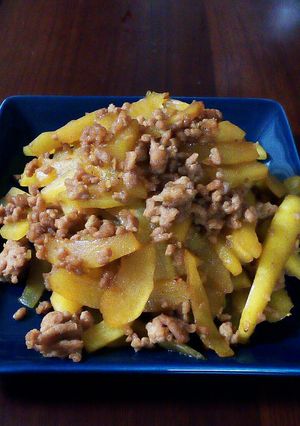 白いカボチャとひき肉の焼肉のたれ炒め-レシピのメイン写真