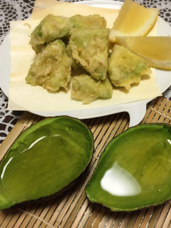 白だしでいただくアボカド天ぷら-レシピのメイン写真