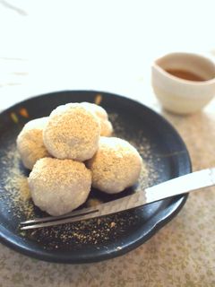 里芋の米粉だんご☆甘酒ごまだれ-レシピのメイン写真