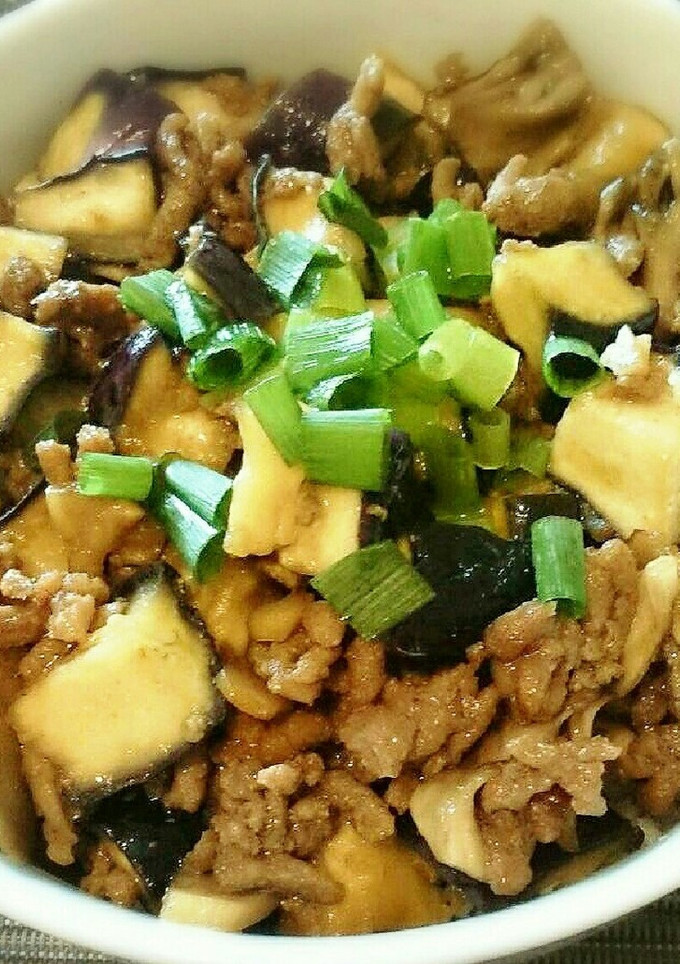 ナスと舞茸のそぼろ丼-レシピのメイン写真