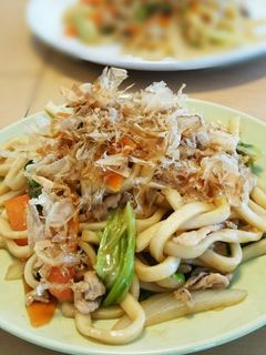 お家でランチ☆焼きうどん(醤油味)-レシピのメイン写真