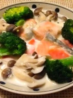 Caがとれる!鮭のクリームシチュー-レシピのメイン写真