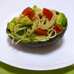 A picture of アボトマのスパゲティサラダ.