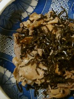 昆布と豚薄切りの炒め物~カンタン-レシピのメイン写真