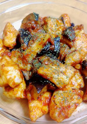 胸肉と茄子のトマトソース任せの炒め物♬-レシピのメイン写真