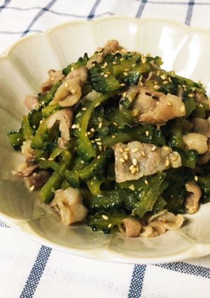 苦くない♪♪ゴーヤと豚肉の味噌炒め-レシピのメイン写真