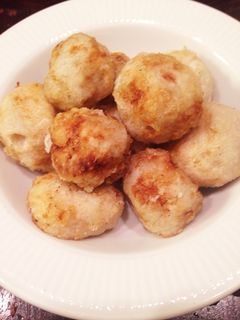 簡単美味しい(*´v`*)里芋の素揚げ-レシピのメイン写真
