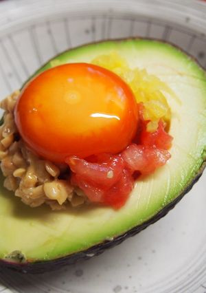 アボカドココットでご飯のお友-レシピのメイン写真