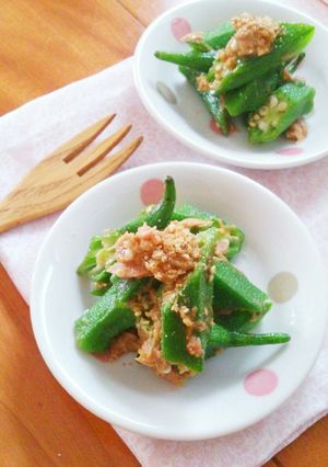 レンジで簡単☆オクラとツナの胡麻和え。-レシピのメイン写真
